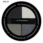 Soft Blend Eyeshadow Quad
